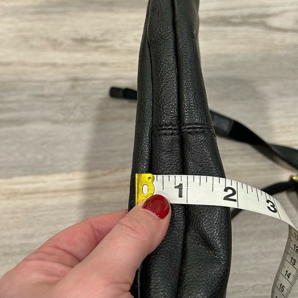 Fossil 1954 Black Cowhide Leather Slim Crossbody Purse Adjustable Strap Bag - Picture 9 of 9